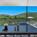 Campo With A Private Pool * Dubrava (Split-Dalmatia)