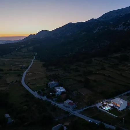 Campo With A Private Pool Apartment *